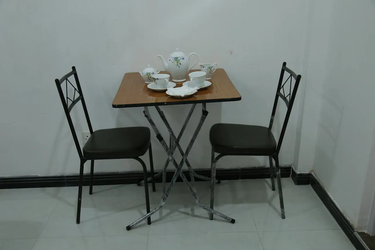 Hill Crescent Kandy Hotel
